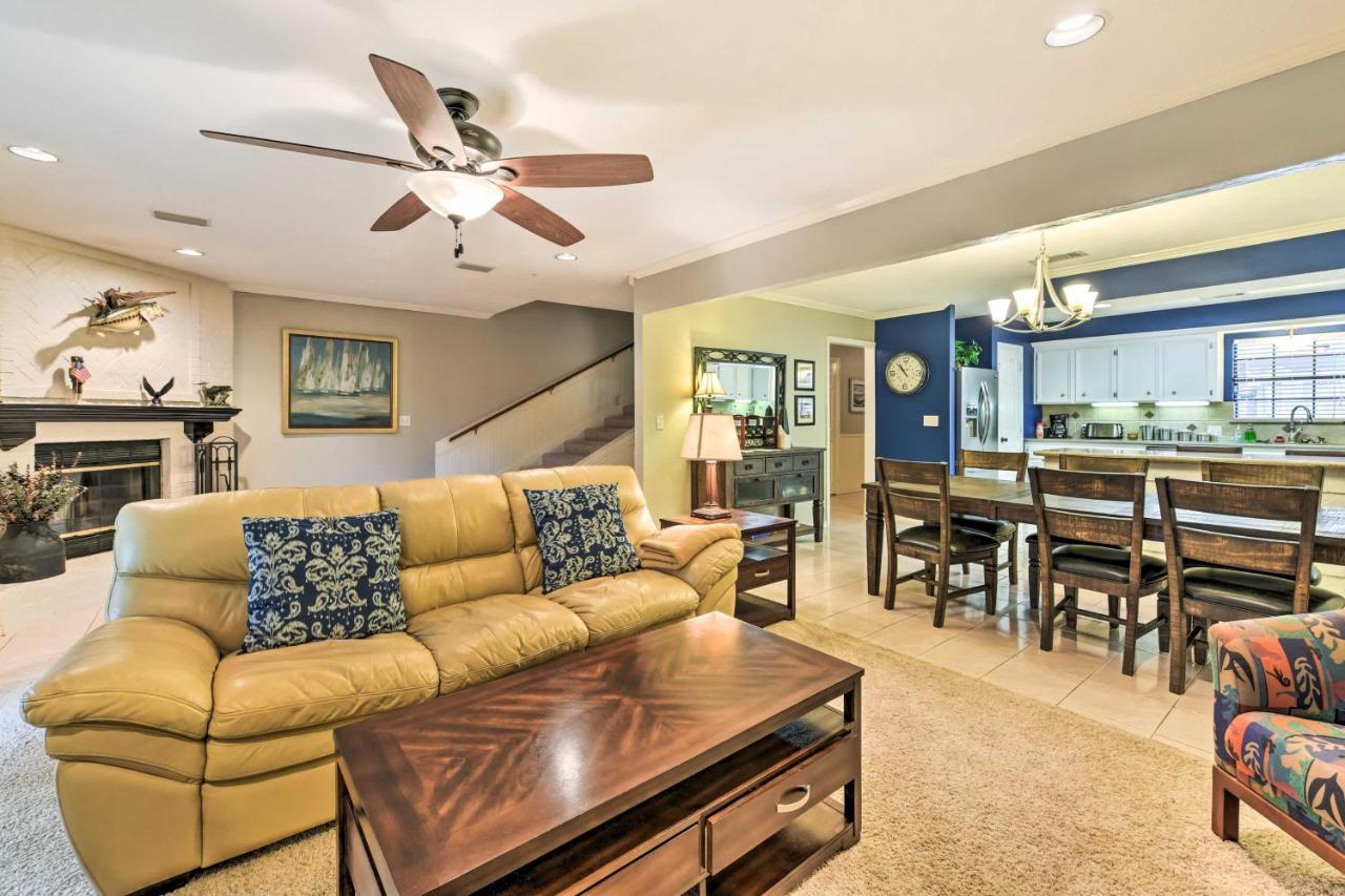 Quiet Lake Conroe Townhome With 2 Boat Slips! Willis Esterno foto