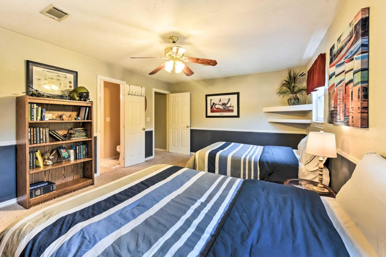 Quiet Lake Conroe Townhome With 2 Boat Slips! Willis Esterno foto