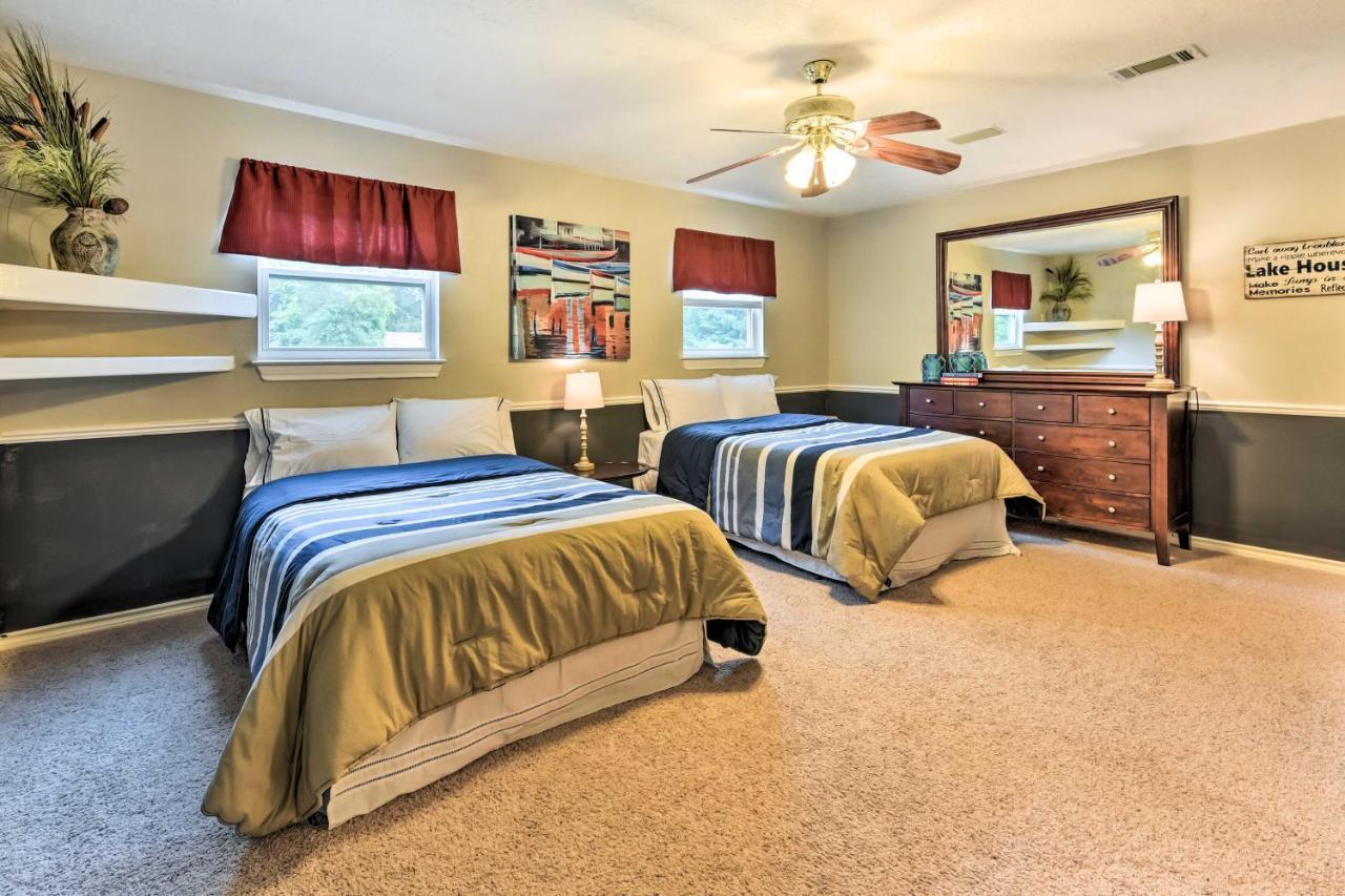 Quiet Lake Conroe Townhome With 2 Boat Slips! Willis Esterno foto