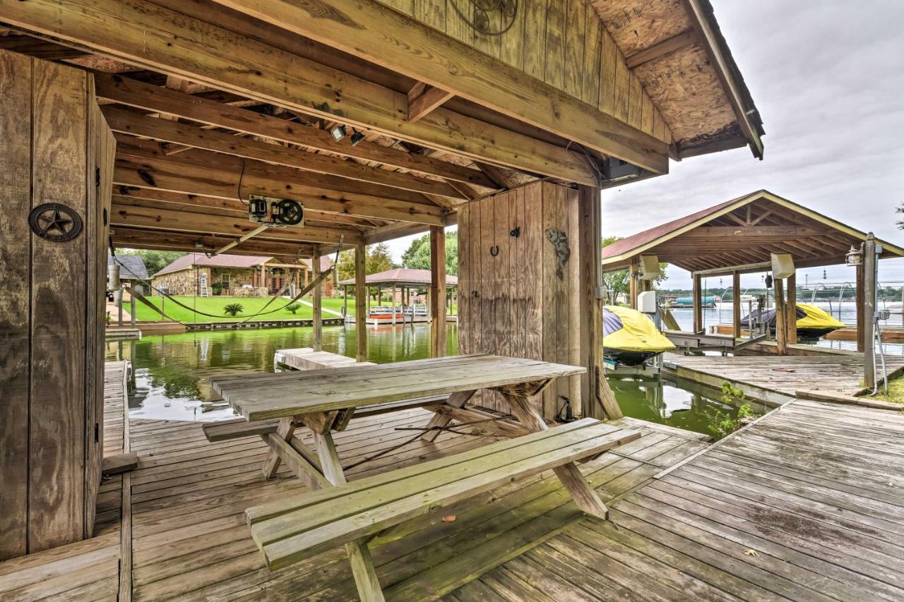 Quiet Lake Conroe Townhome With 2 Boat Slips! Willis Esterno foto